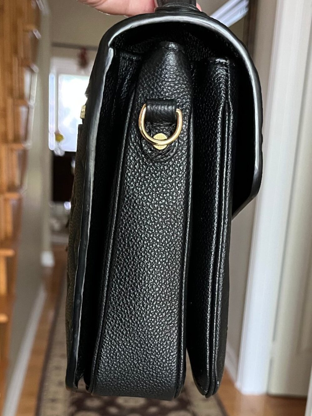 Louis Vuitton Pochette Métis in Monogram Empreinte Black Leather - Authentic - Picture 7 of 17